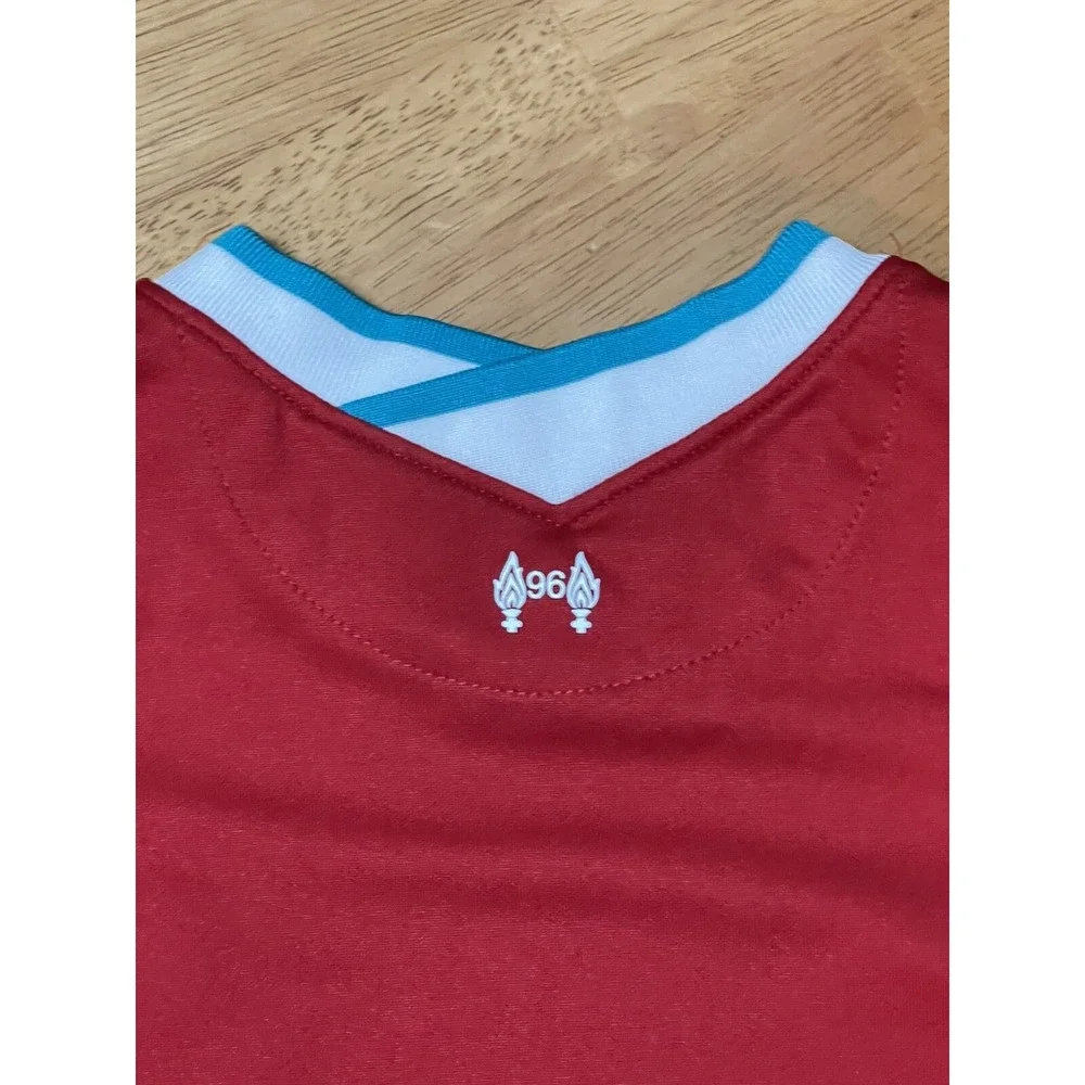 LFC Standard Chartered Liverpool Home Football Jersey Nike Soccer Youth L * Read